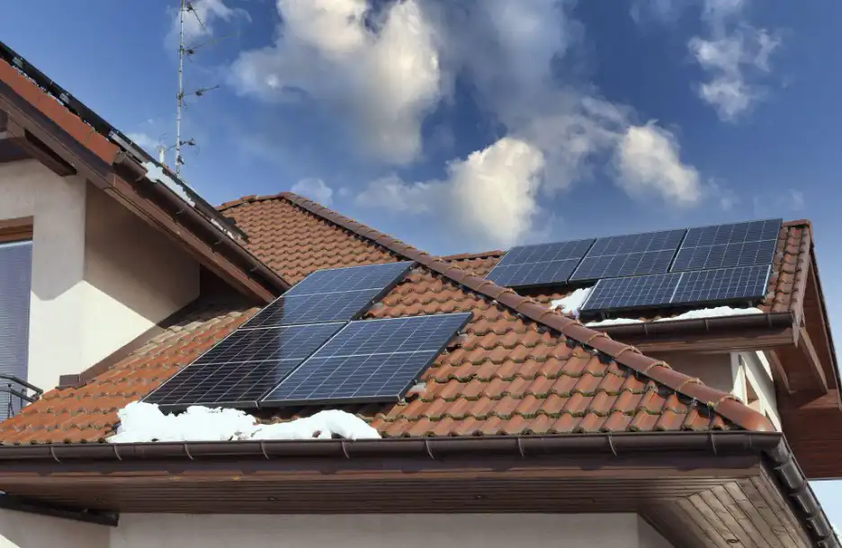 Hybrid solar system with a battery for a home