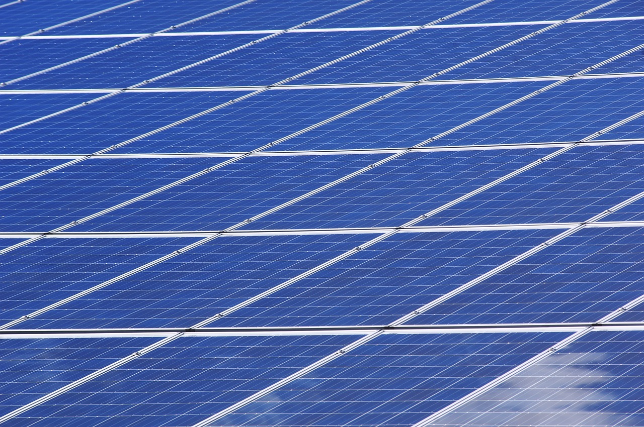 Solarna Energija: Kako Može Doneti Uštede u Poslovanju 